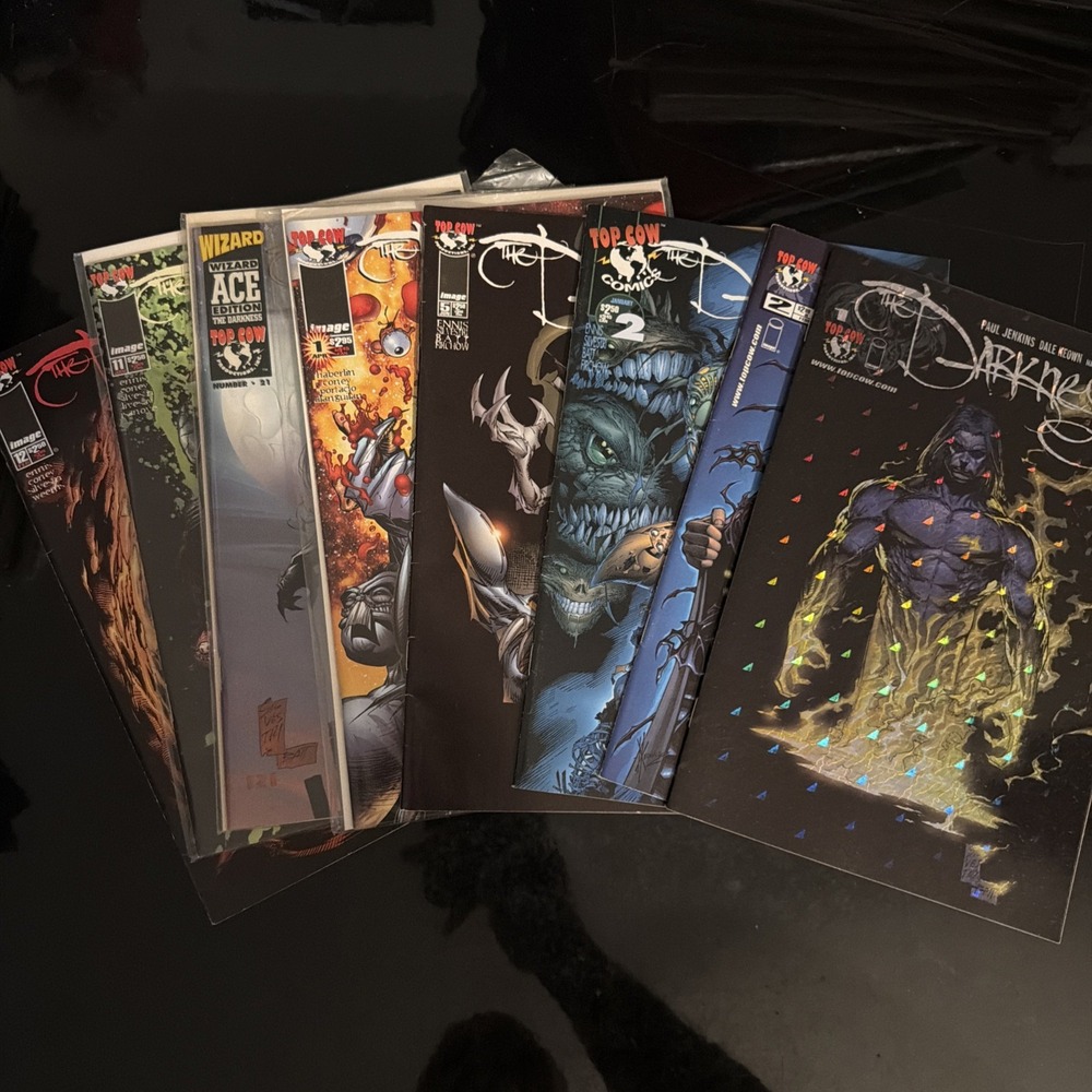 The Darkness #1 Holofoil variant Top Cow Plus 7 Issues Lot Of 8